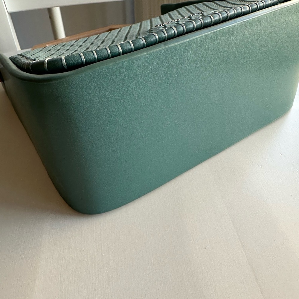 *SOLD* NWOT Charles & Keith Woven Wood Effect Top Handle Crossbody Bag MintGreen - Picture 7 of 16
